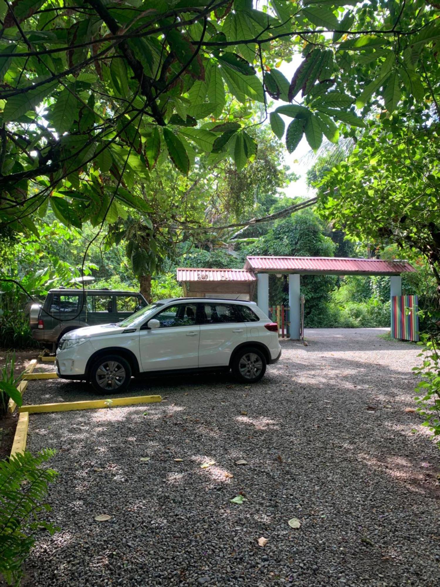 Brigitte'S Ranch Hotel กาอุยตา ภายนอก รูปภาพ