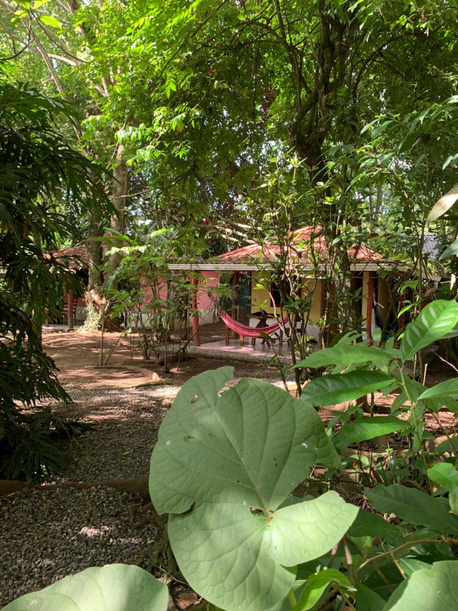 Brigitte'S Ranch Hotel กาอุยตา ภายนอก รูปภาพ