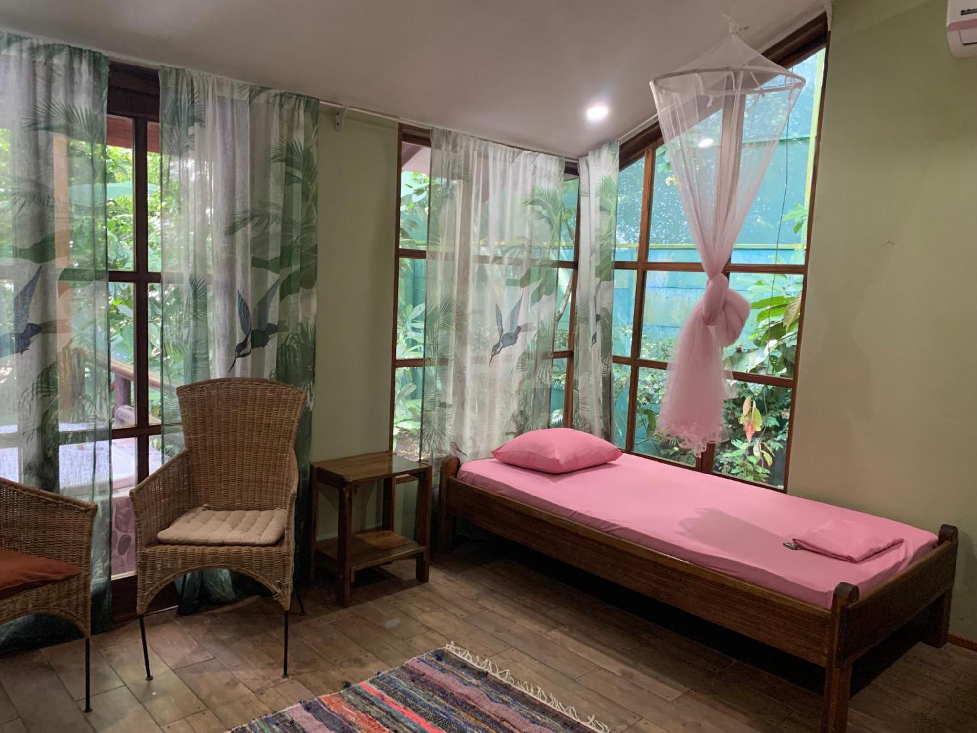 Brigitte'S Ranch Hotel กาอุยตา ภายนอก รูปภาพ