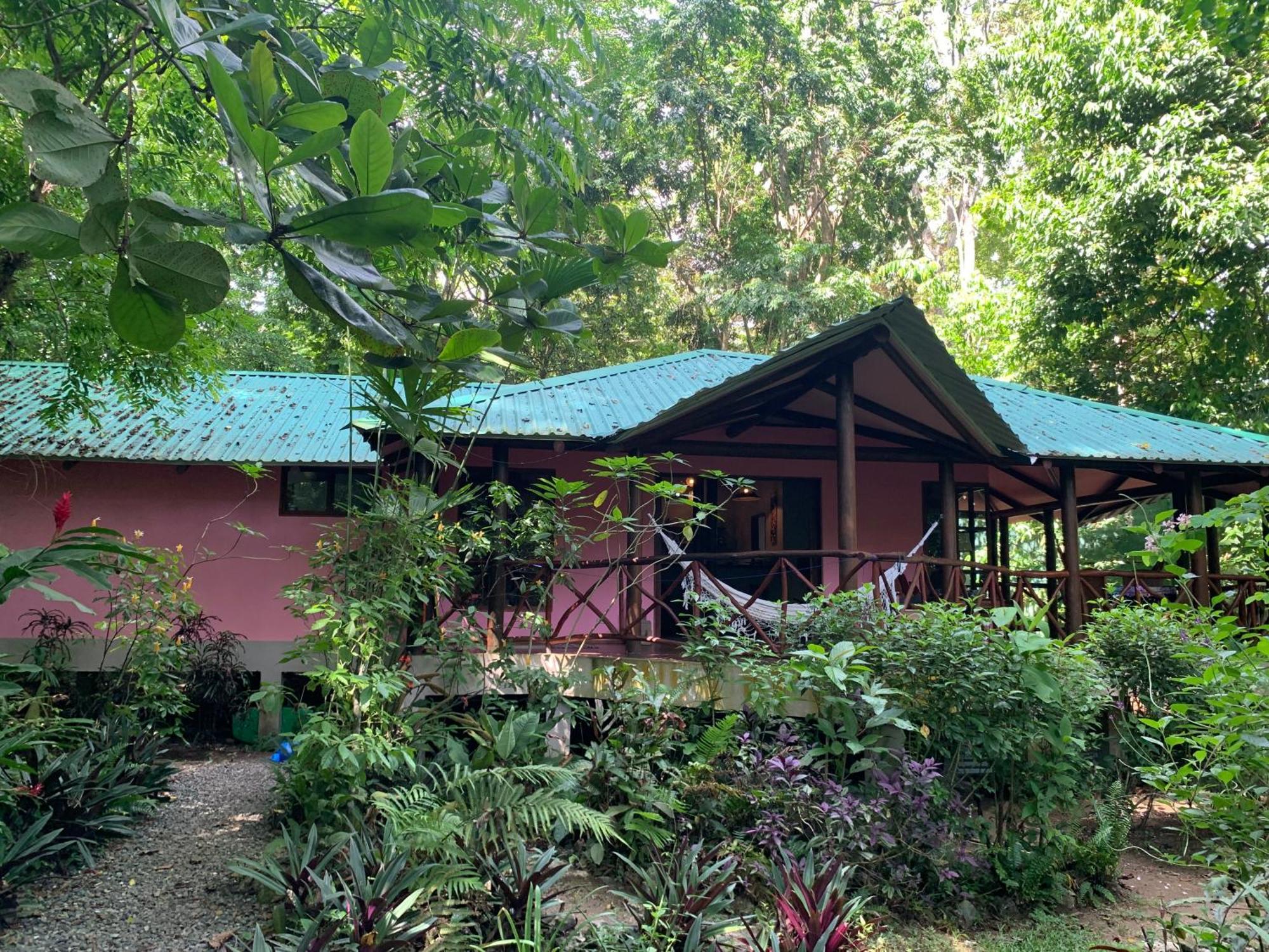 Brigitte'S Ranch Hotel กาอุยตา ภายนอก รูปภาพ